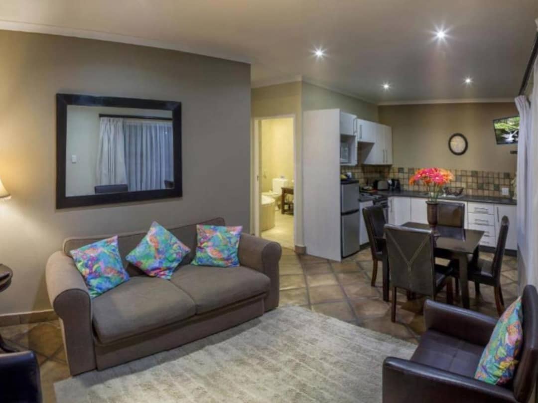 Luxury Room at Lalapanzi Lodge